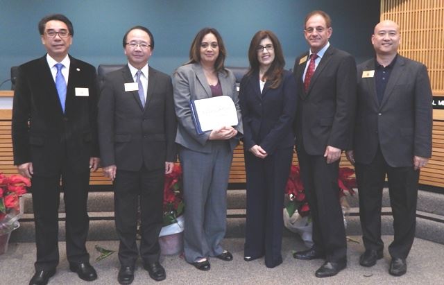 01192016 - Snow Village Performers